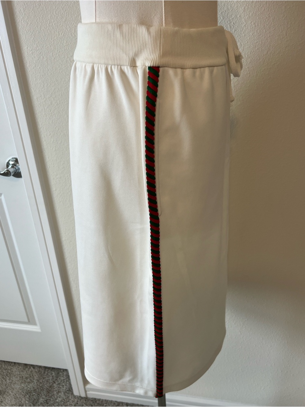 Gucci White Midi Pencil Skirt Web Stripe Logo Drawstring Size Small - Picture 9 of 10